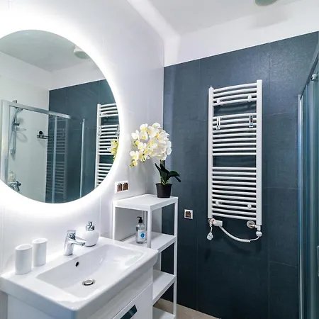 아파트 Prima Playa 미엥지즈드로예